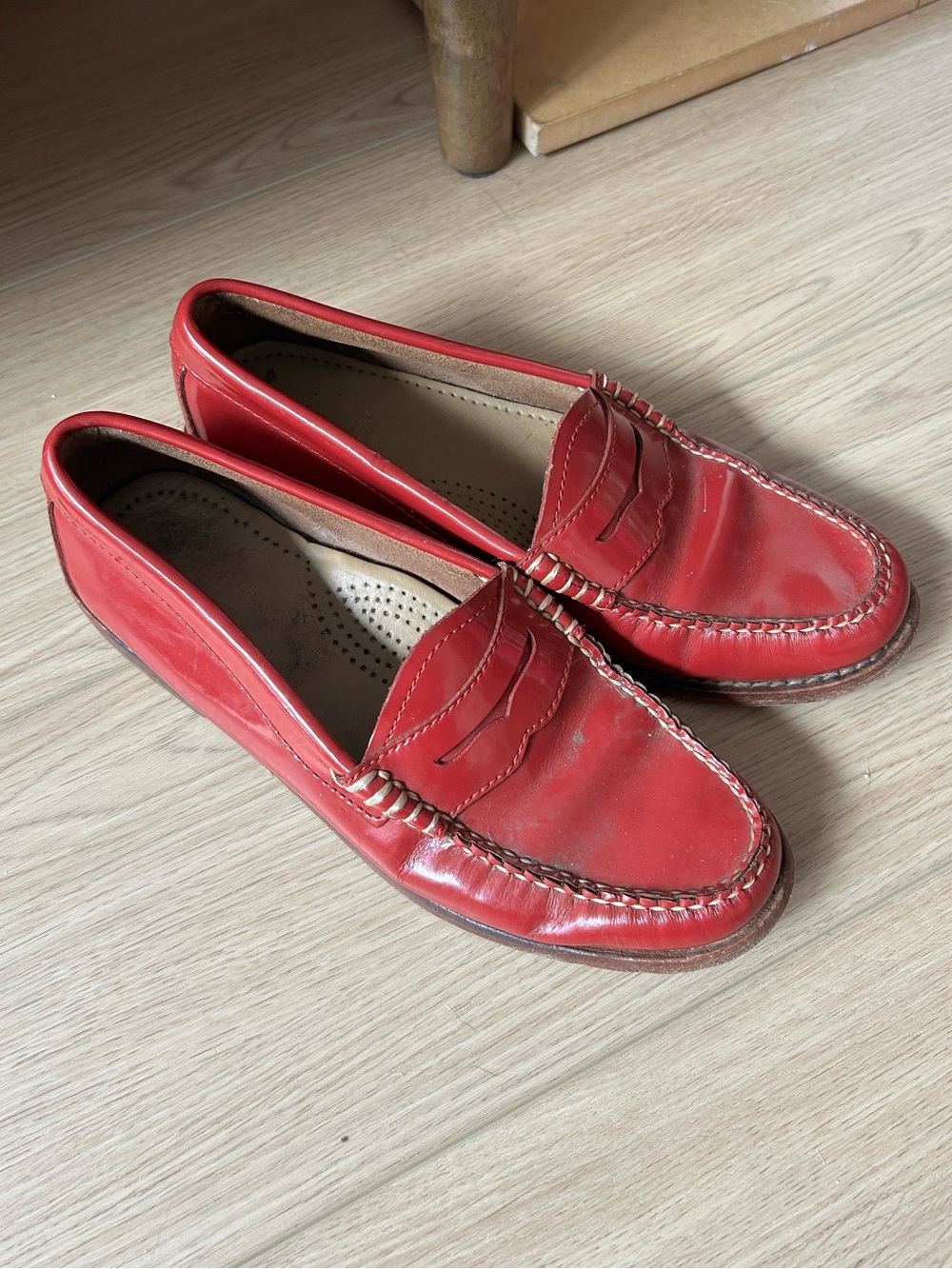 Vintage G.H. Bass Weejuns Red Leather Penny Loafers Size 6.5